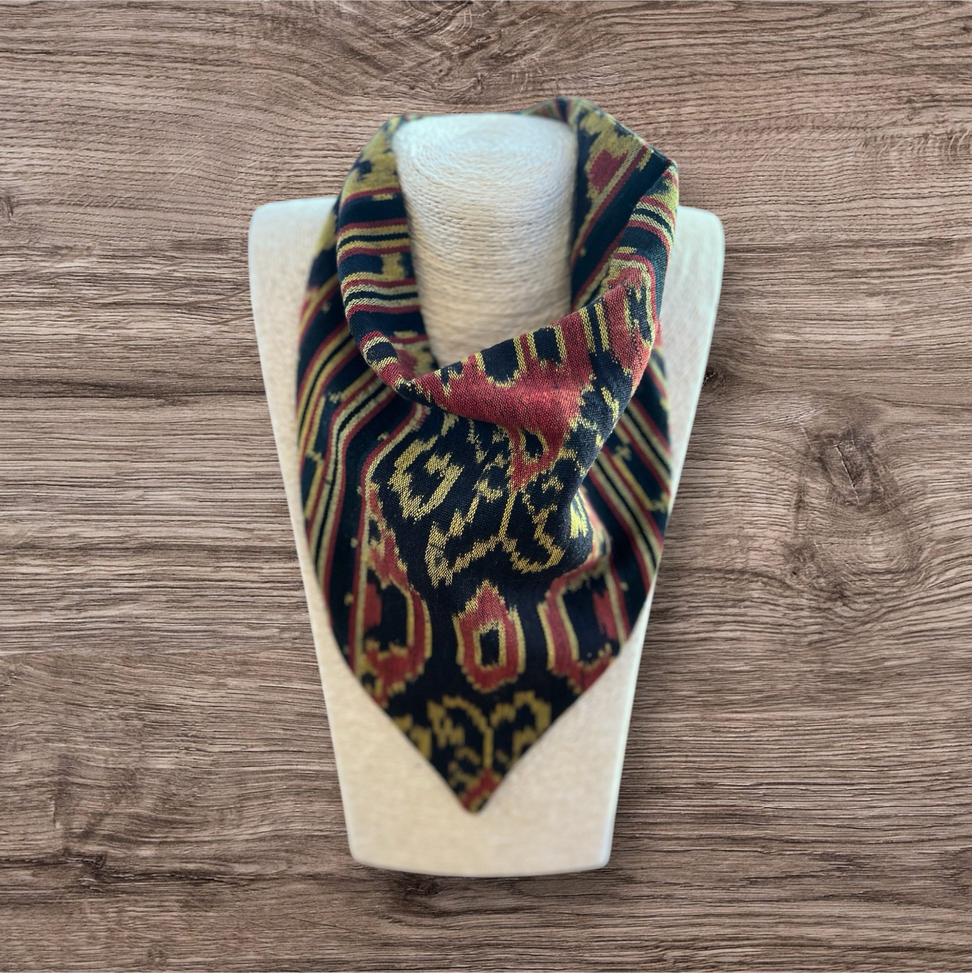 Ikat Bandana 5 - display